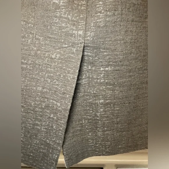 Elegant Brown Skirt - Picture 4 of 7